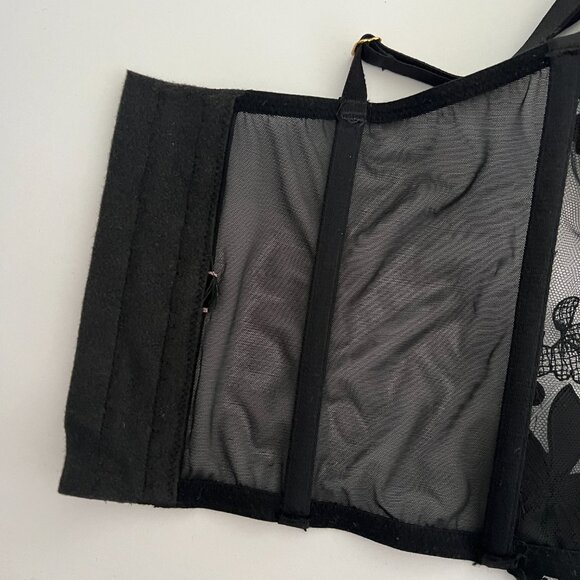 Victoria's Secret Black Floral Lace Corset - Picture 9 of 11